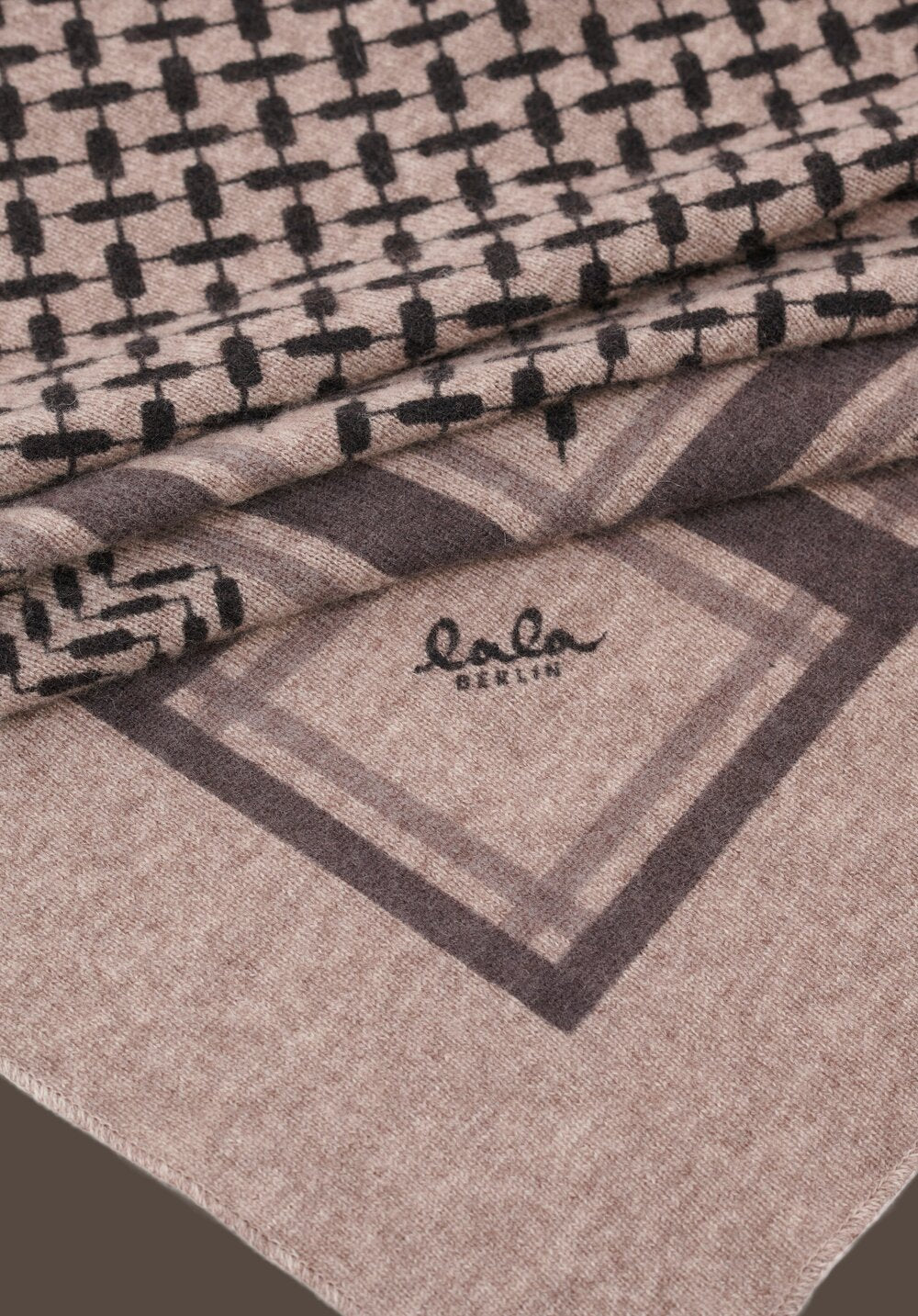 Triangle Trinity Classic M - Stradivari Dark brown melange